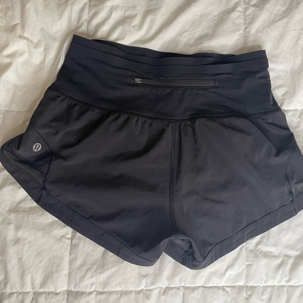 RARE lulu shorts! Great condition!